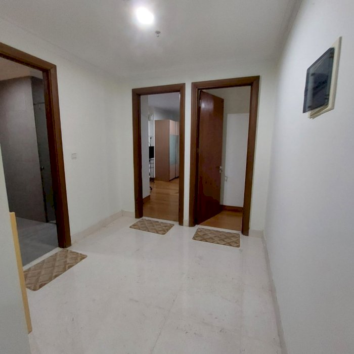 Sewa apartemen residence 8 senopati dengan harga spesial