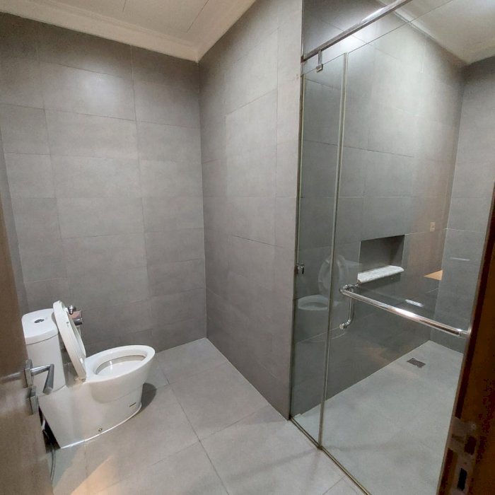 Sewa apartemen residence 8 senopati dengan harga spesial