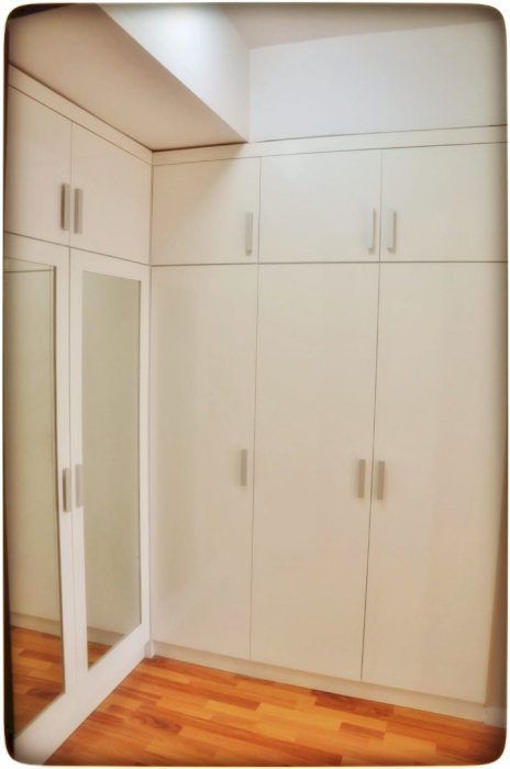 Dijual Unit Spesial 3+1BR City View di Taman Anggrek Condominium