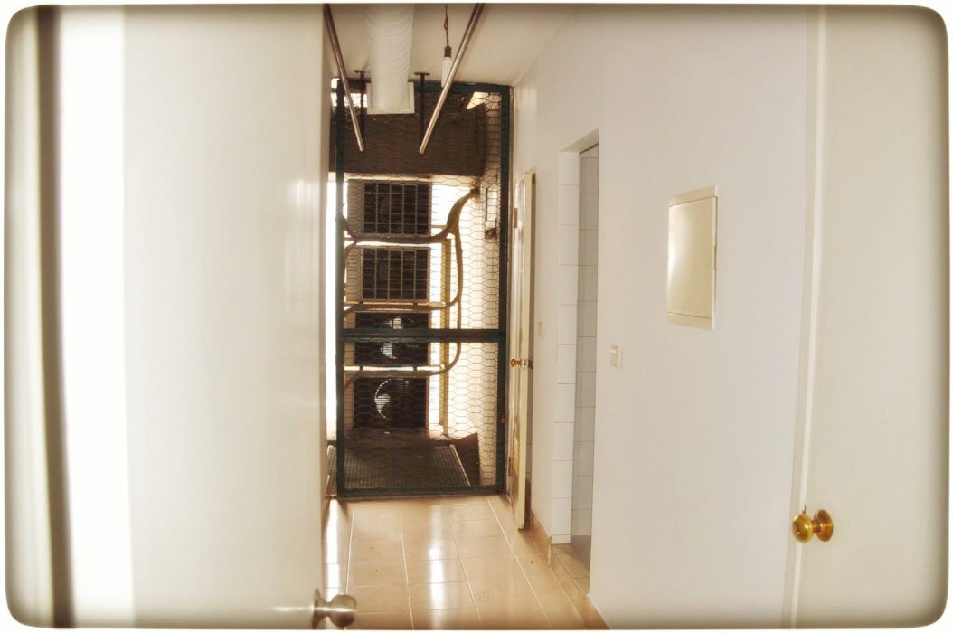Dijual Unit Spesial 3+1BR City View di Taman Anggrek Condominium