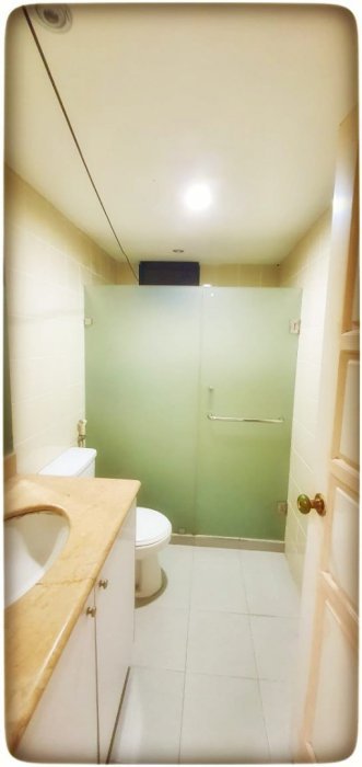 Dijual Unit Sudut 2 kamar tidur Park View di Taman Anggrek Condominium