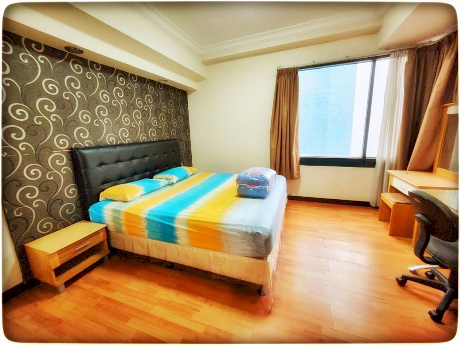 Disewakan Taman Anggrek 2+1BR Full Furnish dan sudah renov