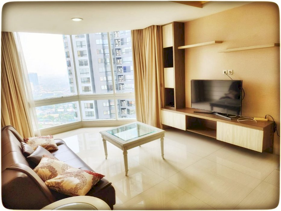 Disewakan Taman Anggrek Garden View 40+/Pool Garden and City View