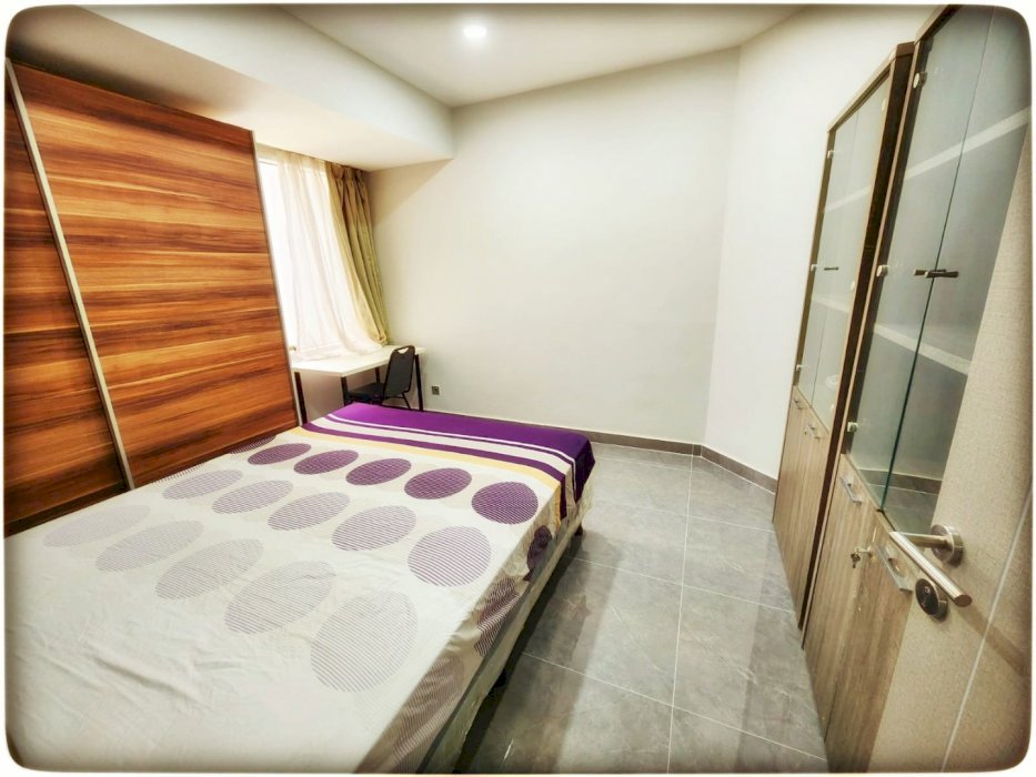 Disewakan Taman Anggrek 2+1BR Full Furnish and Renov City View  20+