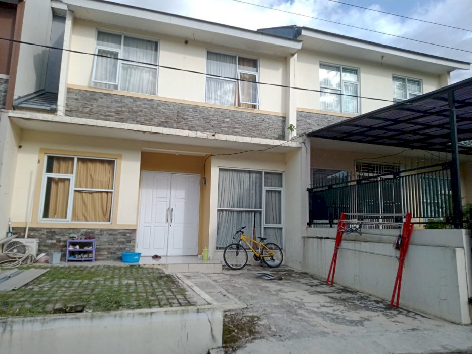 DIJUAL RUMAH 2 LANTAI FULL FURNISHED DALAM CLUSTER CIFOR KOTA BOGOR