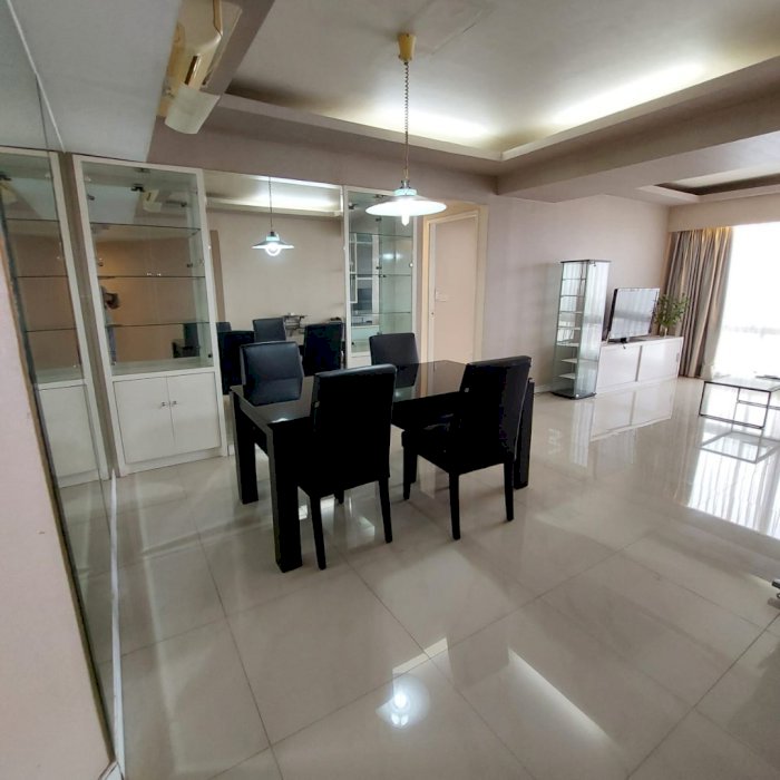 Apartemen Taman Anggrek Sewa Pertahun 90 juta 2 kamar tidur