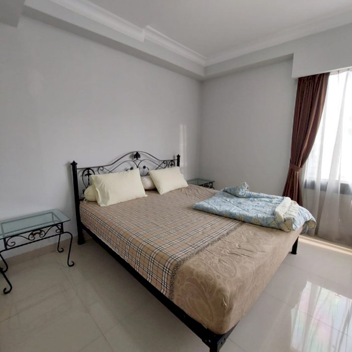 sewa apartemen taman anggrek fasilitas lengkap jakarta barat