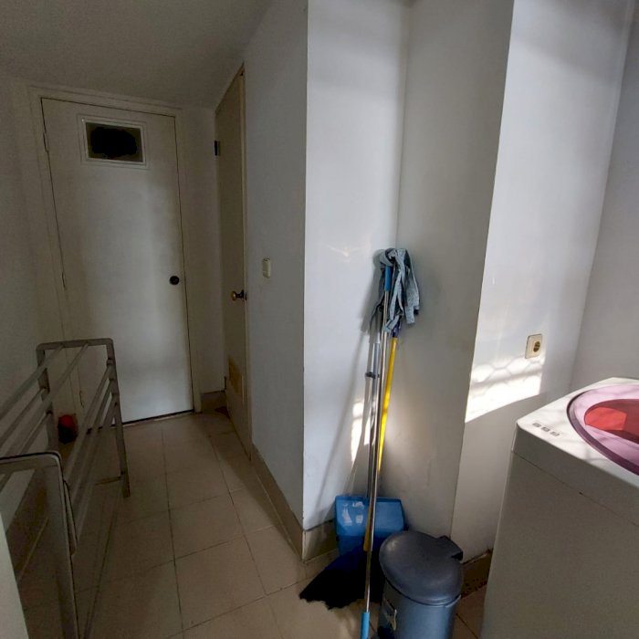 apartemen taman anggrek di sewa fasilitas 2 kamar tidur sudah renov