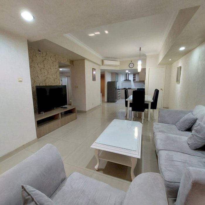 apartemen taman anggrek di sewa fasilitas 2 kamar tidur sudah renov