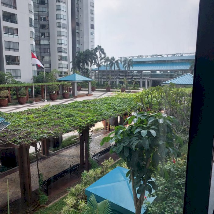Taman Anggrek unit sudut harga sewa 90 juta pertahun