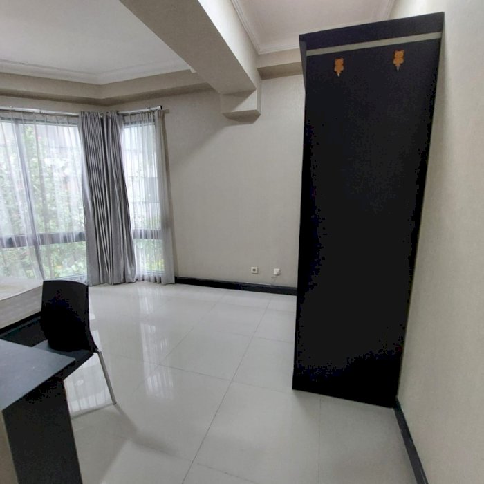 Taman Anggrek unit sudut harga sewa 90 juta pertahun