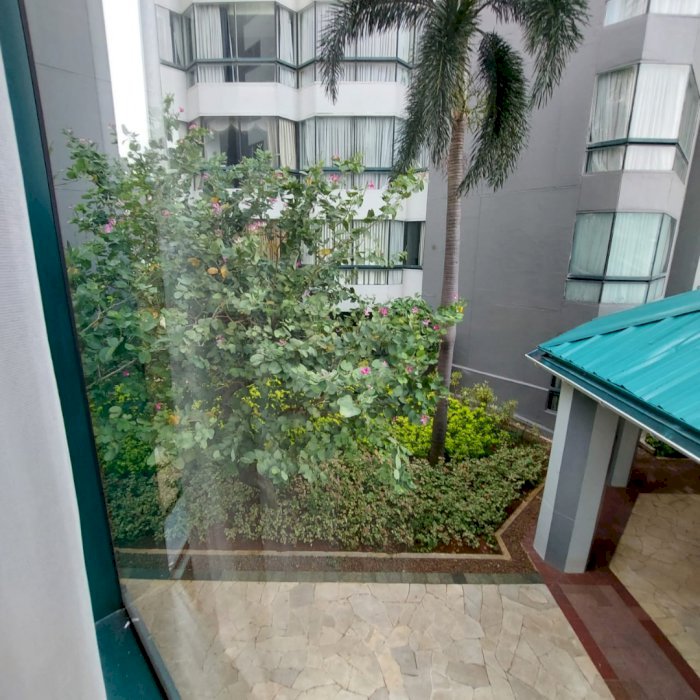 Taman Anggrek unit sudut harga sewa 90 juta pertahun