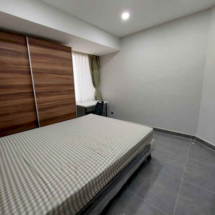 taman anggrek sudah renov harga 105 juta per tahun