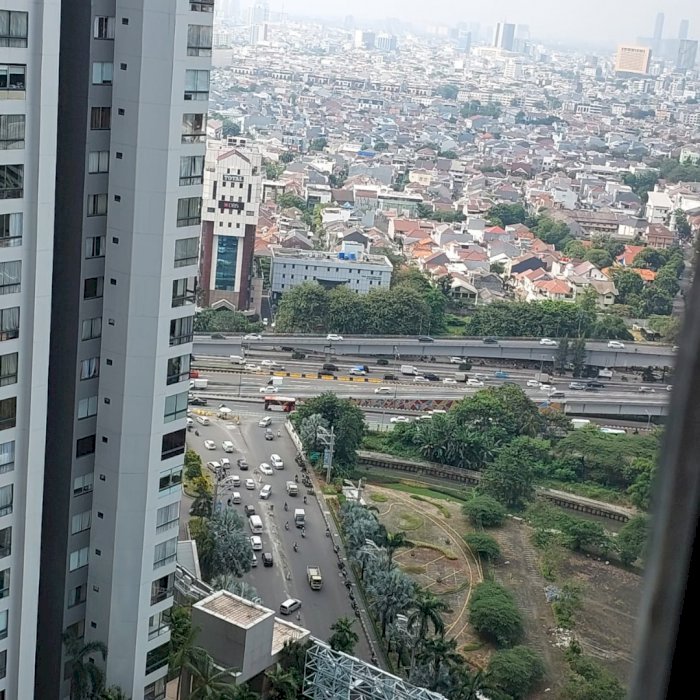 apartemen taman anggrek unit sudut 2br jakarta barat sewa pertahun