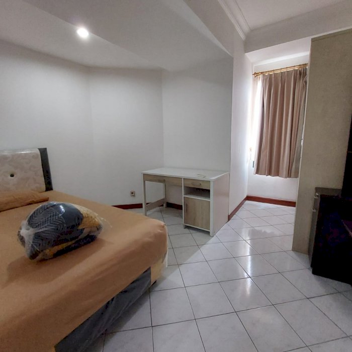 sewa apartemen taman anggrek 3 kamar tidur jakarta barat FF