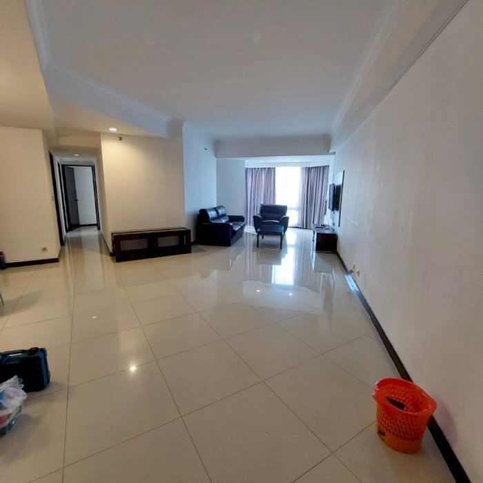 sewa apartemen taman anggrek harga 160 juta pertahun