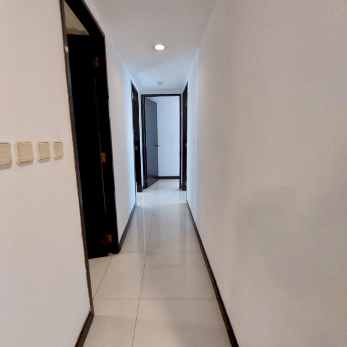 sewa apartemen taman anggrek harga 160 juta pertahun
