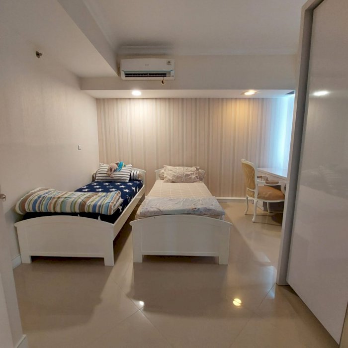 jual unit sudut taman anggrek 3 kamar tidur harga 3,1 milliar
