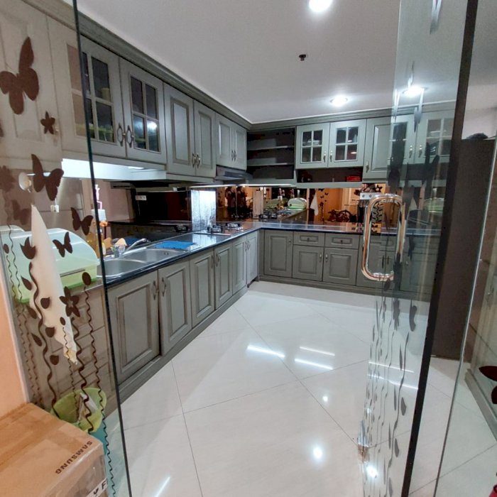 dijual apartemen taman anggrek view city unit terbaru