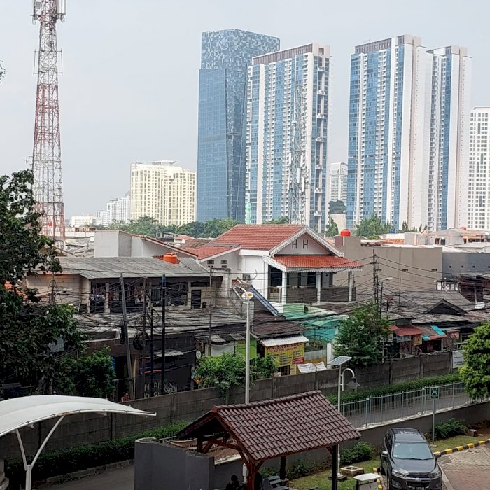 jual apartemen taman rasuna 3 kamar tidur harga 1.35 milliar