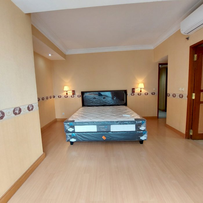 dijual apartemen taman anggrek condominium