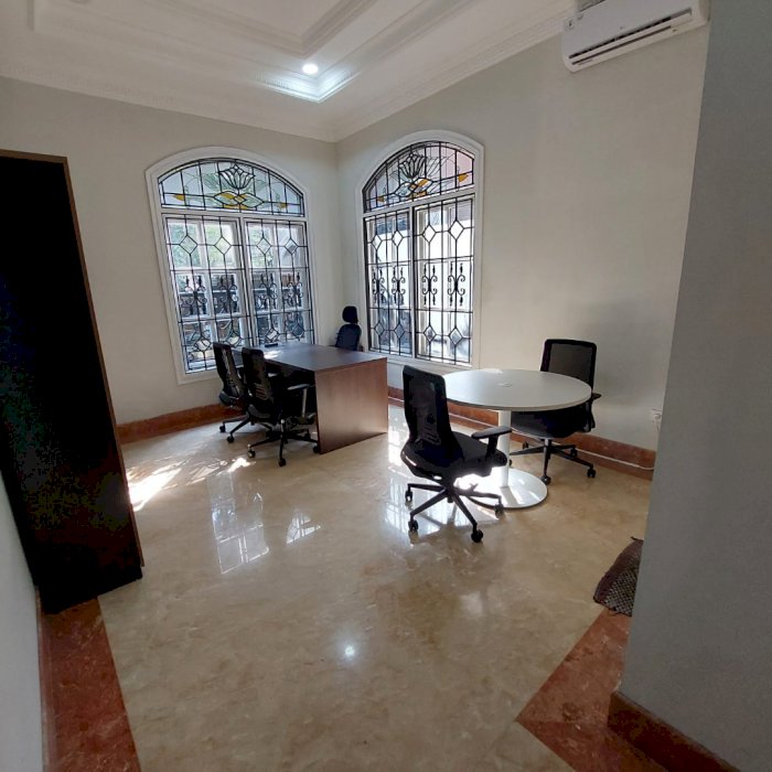 dijual rumah di menteng cocok buat investasi kondisi tersewa