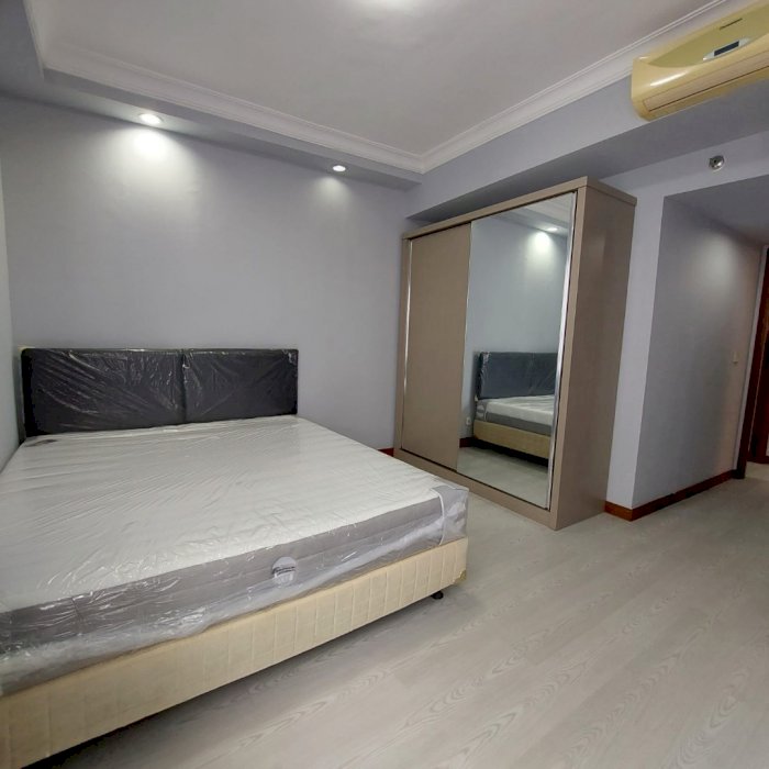sewa apartemen taman anggrek tanjung duren harga 95 juta pertahun