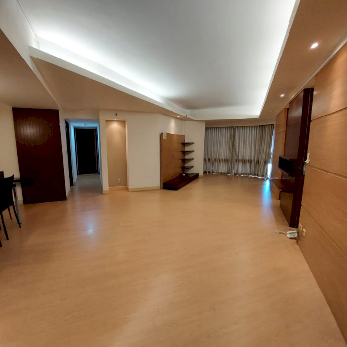 jual unit  taman anggrek condominium 3 kamar tidur hadap taman