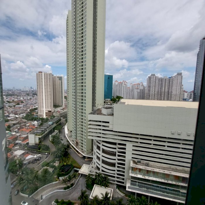 jual unit  taman anggrek condominium 3 kamar tidur hadap taman