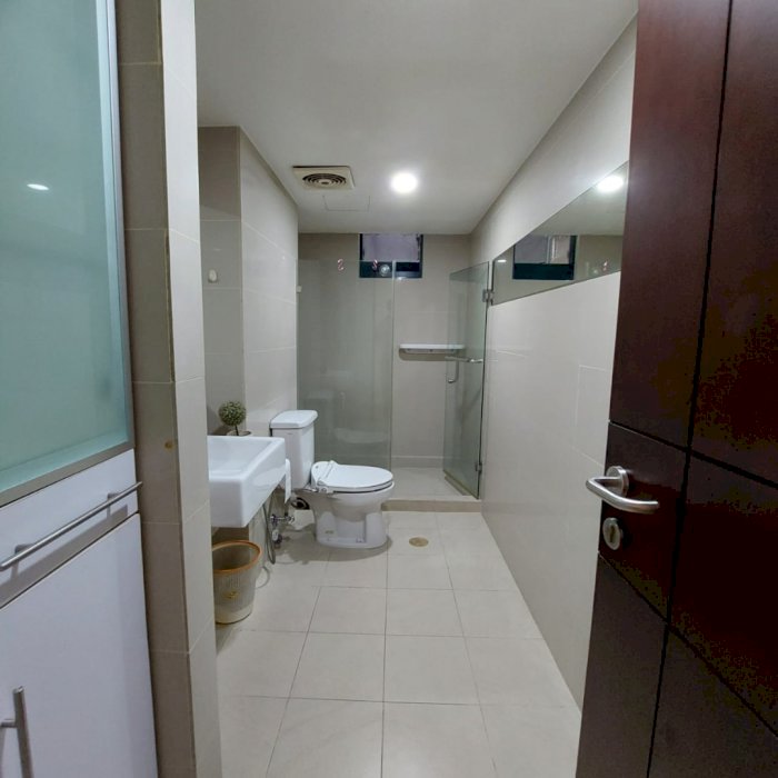 jual unit  taman anggrek condominium 3 kamar tidur hadap taman
