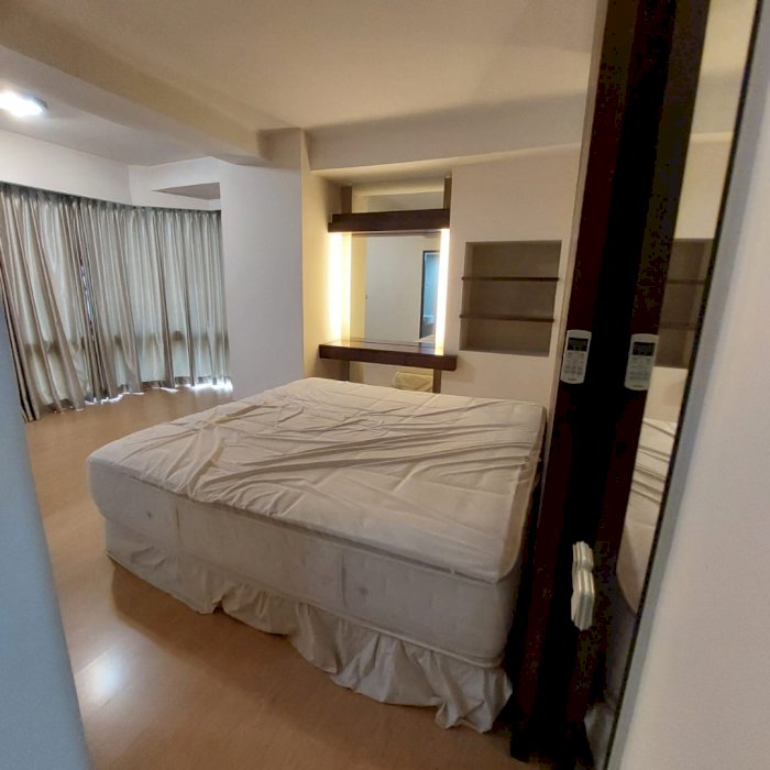 jual unit  taman anggrek condominium 3 kamar tidur hadap taman