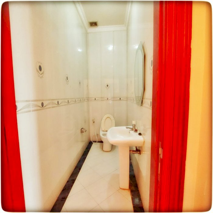 Disewakan Rumah Baru Renov Kamar 4+1Study Dekat Mall Pondok Indah