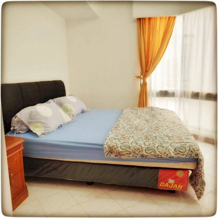 disewakan apartemen taman anggrek condominium harga 80 juta pertahun