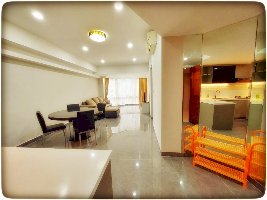 sewa apartemen taman anggrek condominium pemandangan garden 2br