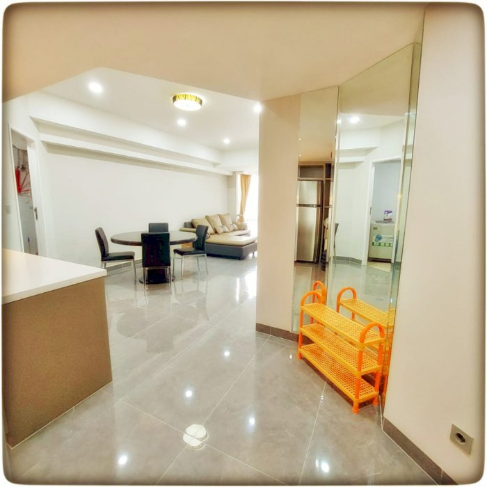sewa apartemen taman anggrek condominium pemandangan garden 2br