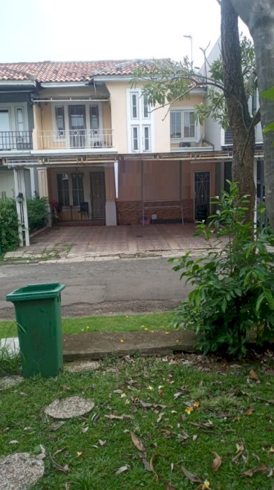 Dijual Cepat Rumah Mewah di Taman Imam Bonjol Lippo Village