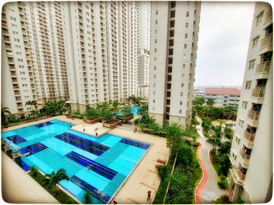 jual  Cepat 2BR Medit 2 Furnish Pool View Lantai Favorit Jarang Ada