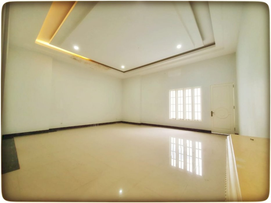 Disewa Rumah di Menteng, 2 Lantai cocok untuk Kantor dan klinik