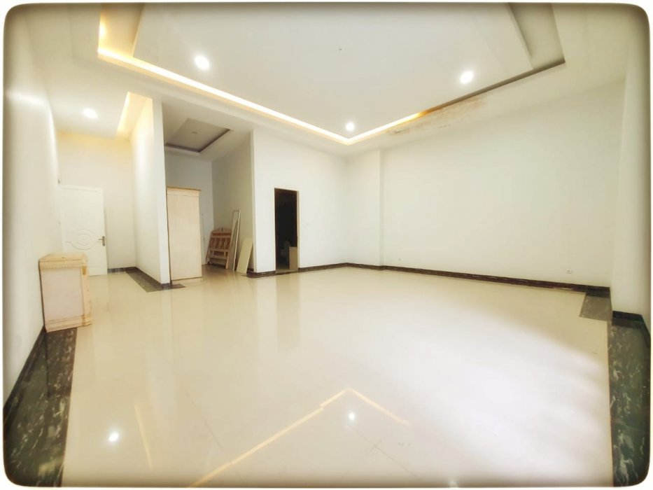 Disewa Rumah di Menteng, 2 Lantai cocok untuk Kantor dan klinik