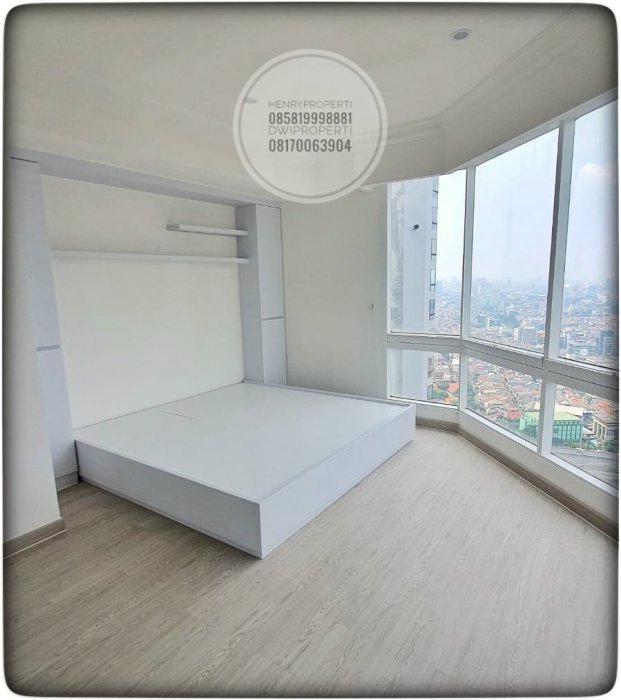 Dijual Unit 3BR Full Furnish  di Taman Anggrek Condominium sudah renov