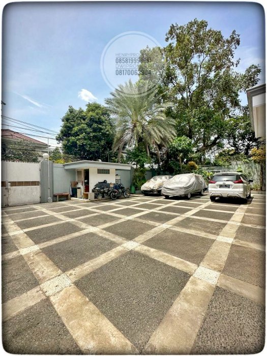 DISEWAKAN UNTUK KOMERSIL/KANTOR Harga sewa 1.5 mily pertahun nego