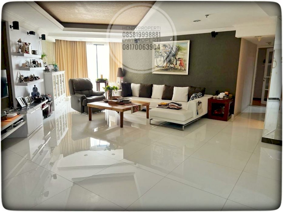 jual unit 3 kamar tidur apartemen taman anggrek condominium harga 3 M