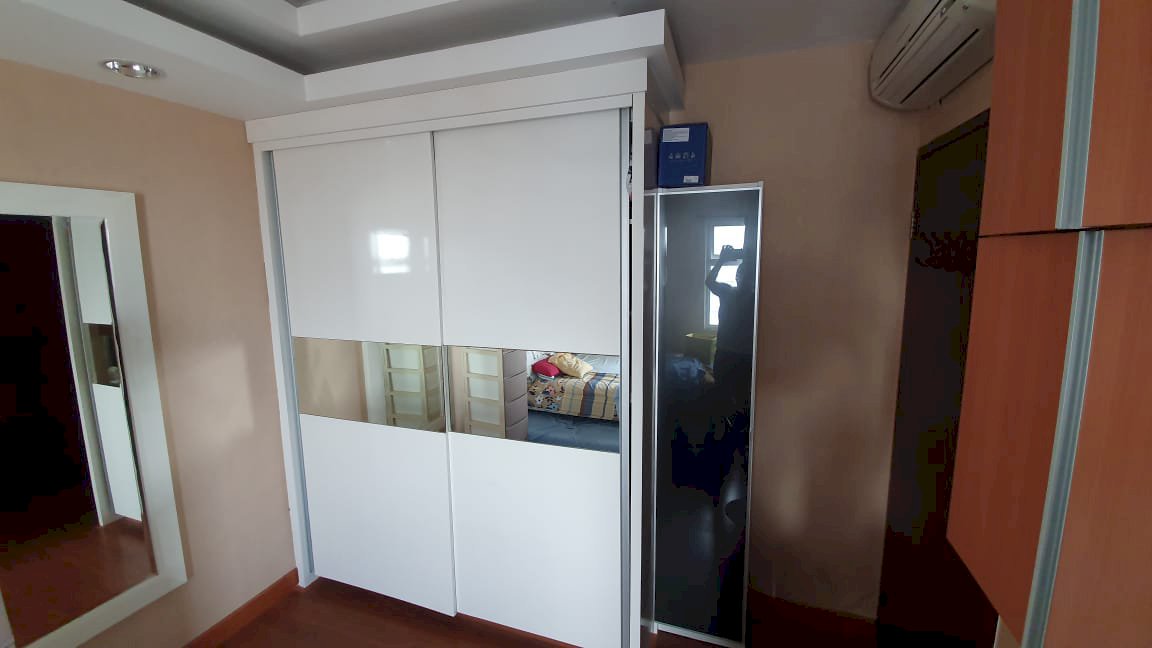 Dijual Medit 2 Unit 1BR Full Furnish City View Lantai Tinggi