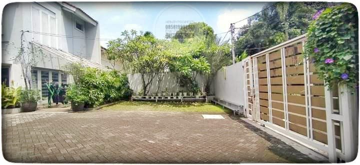 Dijual 4 Rumah di Jl. Lombok Kawasan Menteng Jakarta Pusat