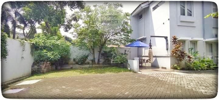 Dijual 4 Rumah di Jl. Lombok Kawasan Menteng Jakarta Pusat