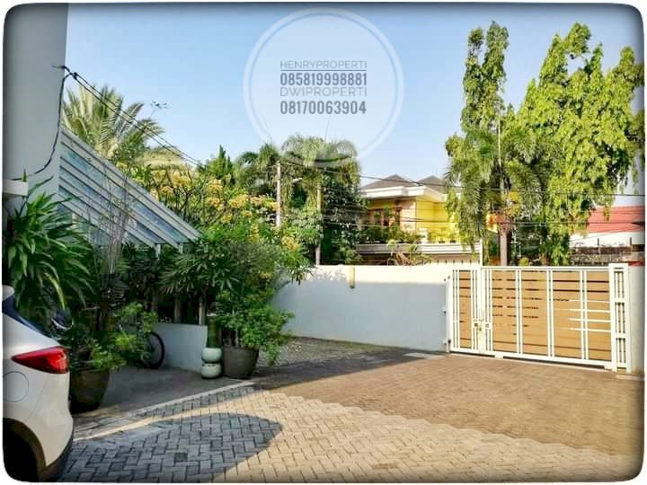 Dijual 4 Rumah di Jl. Lombok Kawasan Menteng Jakarta Pusat