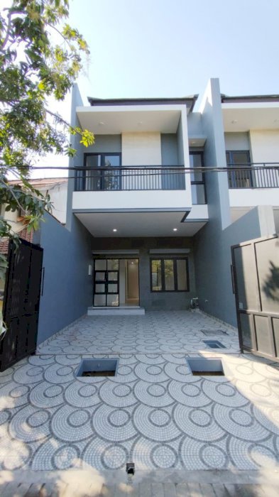 Harga di turunkan 100 jt,2 unit Rumah baru di Medokan Asri Utara