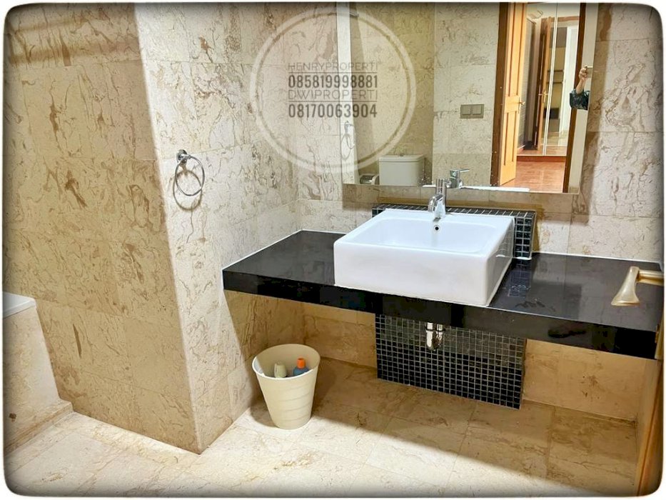 Apartement Park Royale Executive Full Furnish Best City View