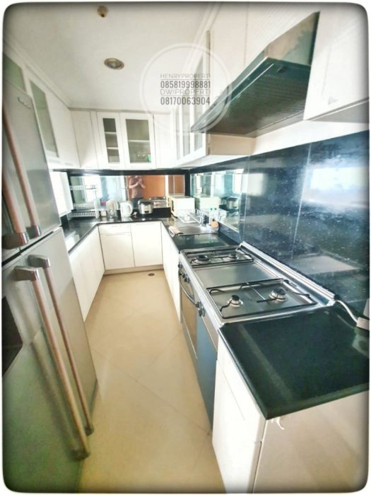 Apartement Park Royale Executive Full Furnish Best City View 2BR