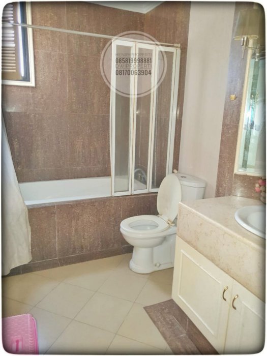 Apartement Park Royale Executive Full Furnish Best City View 2BR